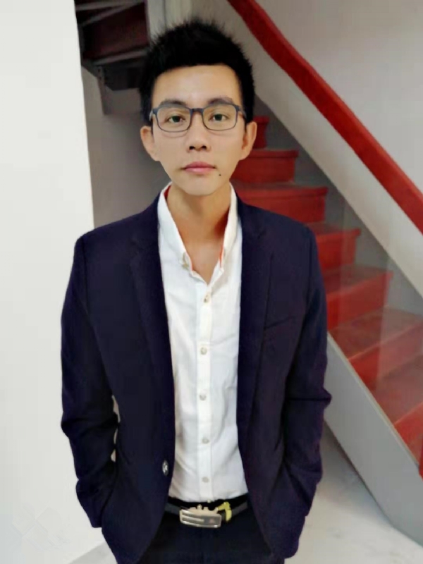 林智明的第一张照片--高雄交友中心