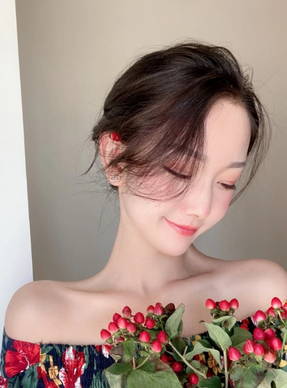 小诗vanessa的第二张照片--高雄交友中心