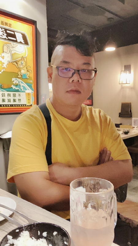 公爵的第一张照片--高雄交友中心
