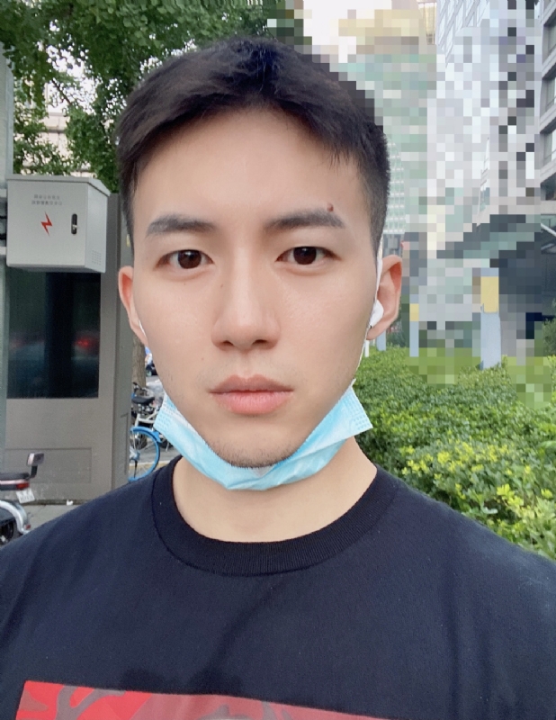 绝世大冤种的第一张照片--高雄交友中心